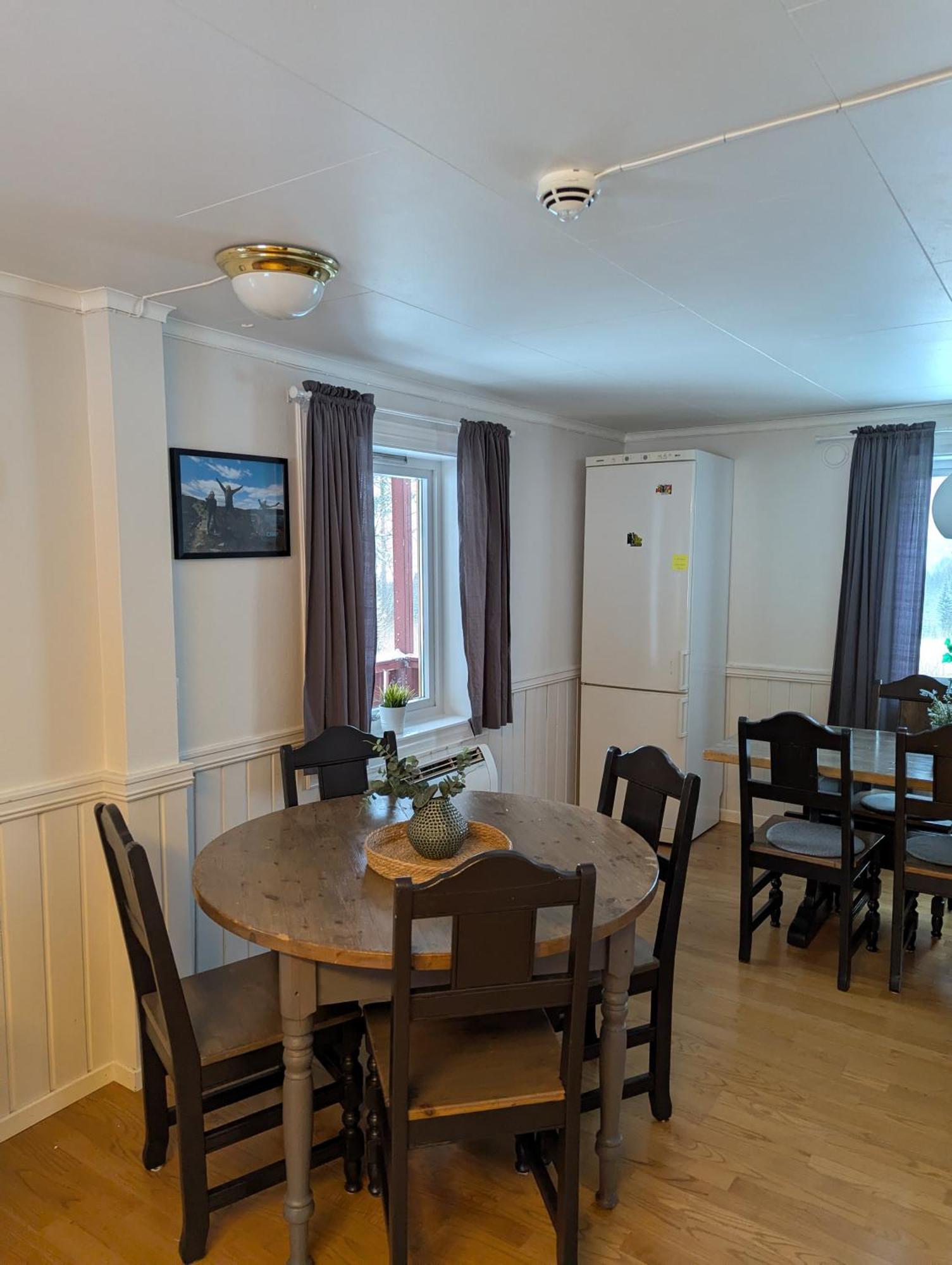 Camp Sjusjoen Hotel Mesnali Buitenkant foto
